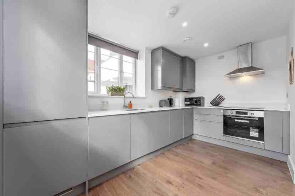 Cozy Flat Near London Eye/ Victoria / Vauxhall Appartement Buitenkant foto