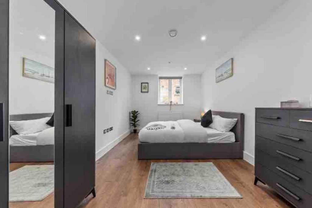 Cozy Flat Near London Eye/ Victoria / Vauxhall Appartement Buitenkant foto
