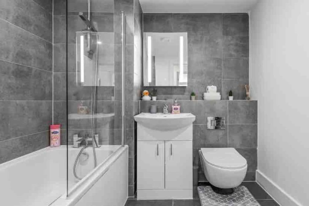 Cozy Flat Near London Eye/ Victoria / Vauxhall Appartement Buitenkant foto