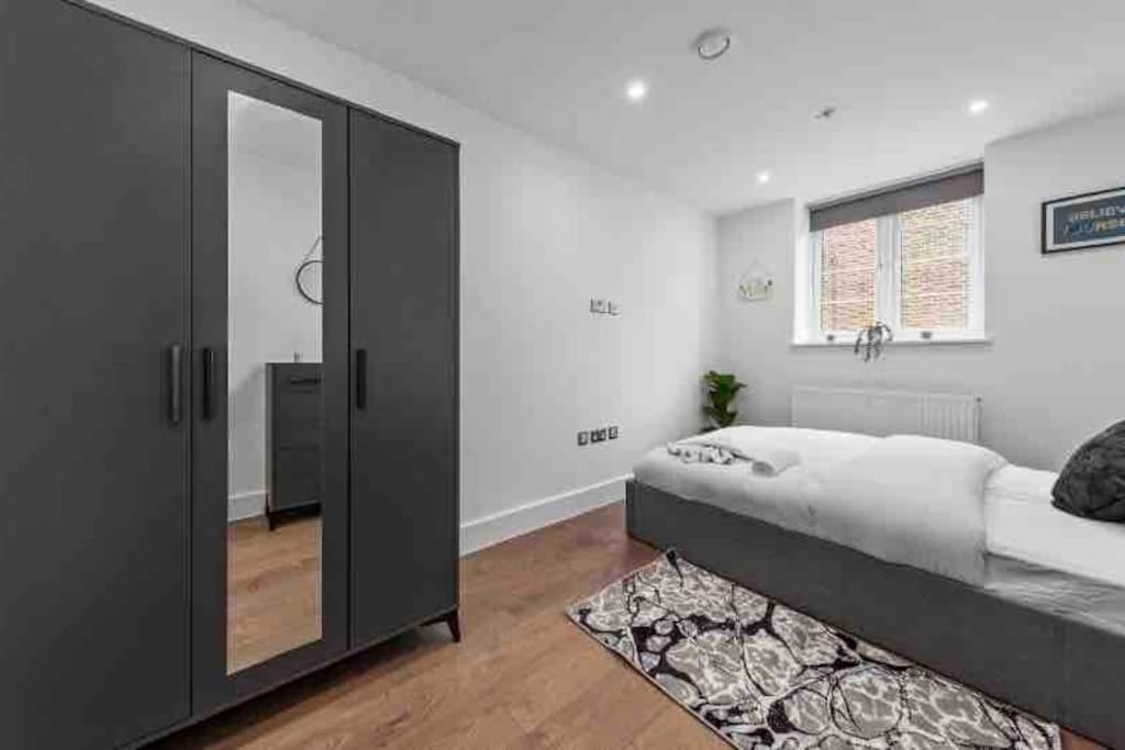 Cozy Flat Near London Eye/ Victoria / Vauxhall Appartement Buitenkant foto