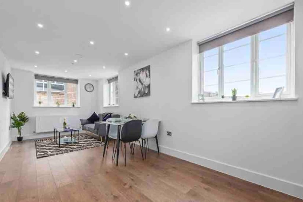 Cozy Flat Near London Eye/ Victoria / Vauxhall Appartement Buitenkant foto